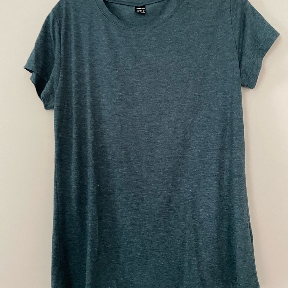 Basic Green Tshirt